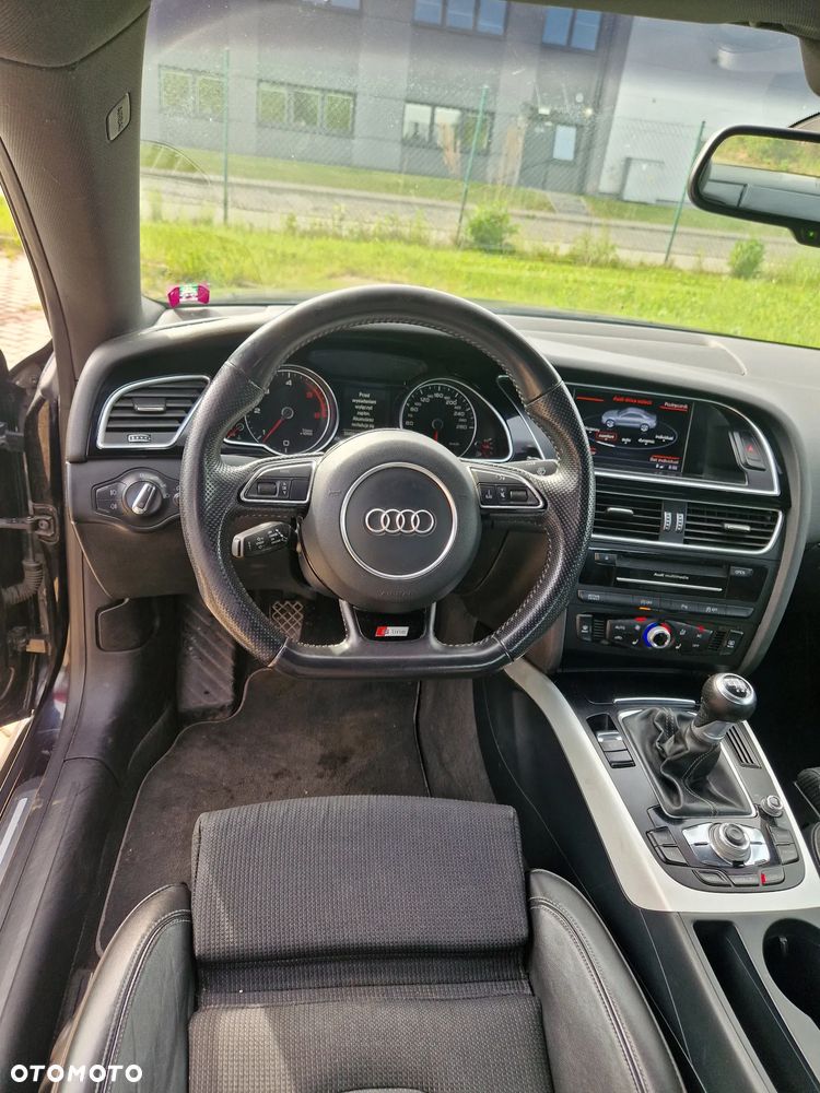 Audi A5 Coupé 2.0 TDI DPF quattro - 33