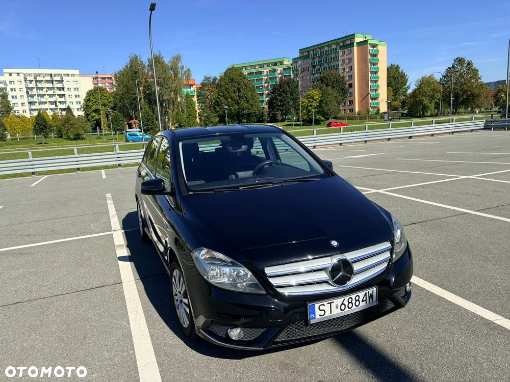 Mercedes-Benz Klasa B 180 - 1