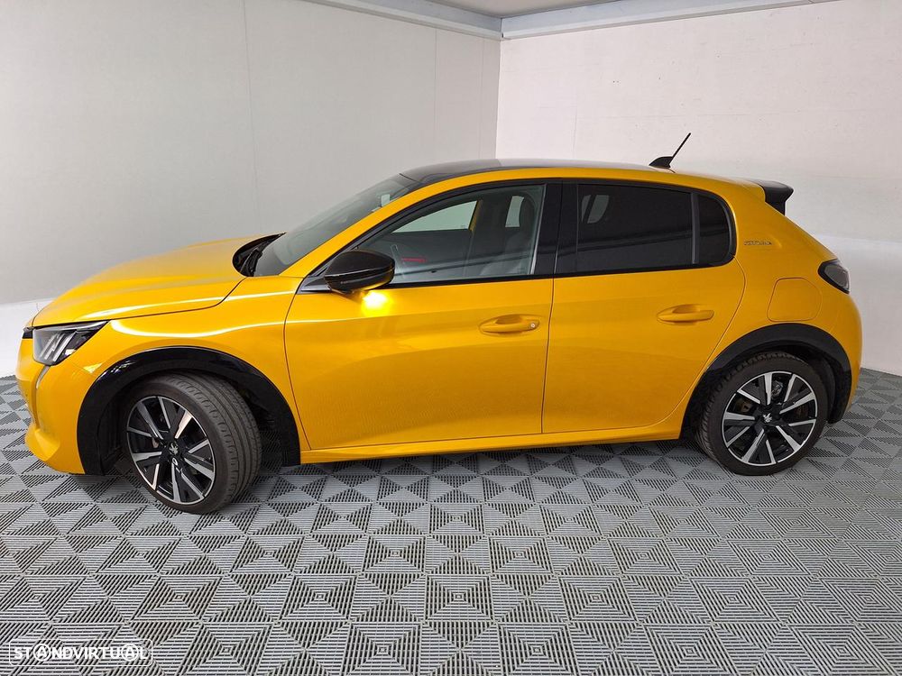 Peugeot 208 1.2 PureTech GT Line EAT8 - 11