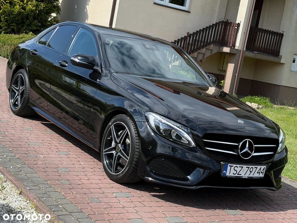 Mercedes-Benz Klasa C 180 9G-TRONIC AMG Line - 17