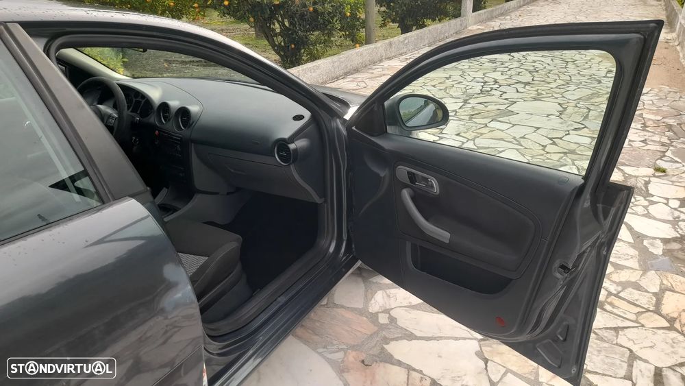 SEAT Ibiza 1.2 12V Reference - 28