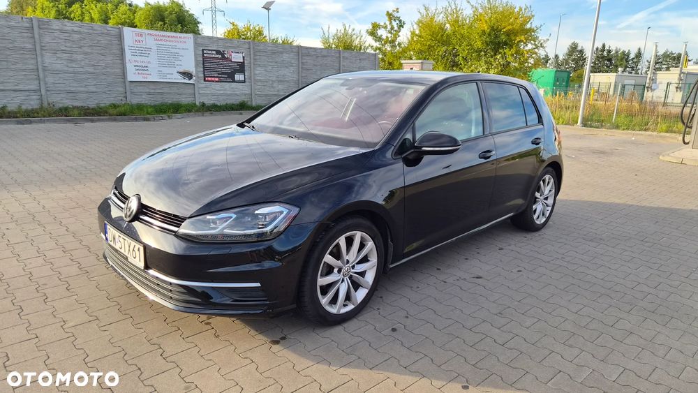 Volkswagen Golf 1.4 TSI BMT Comfortline - 1