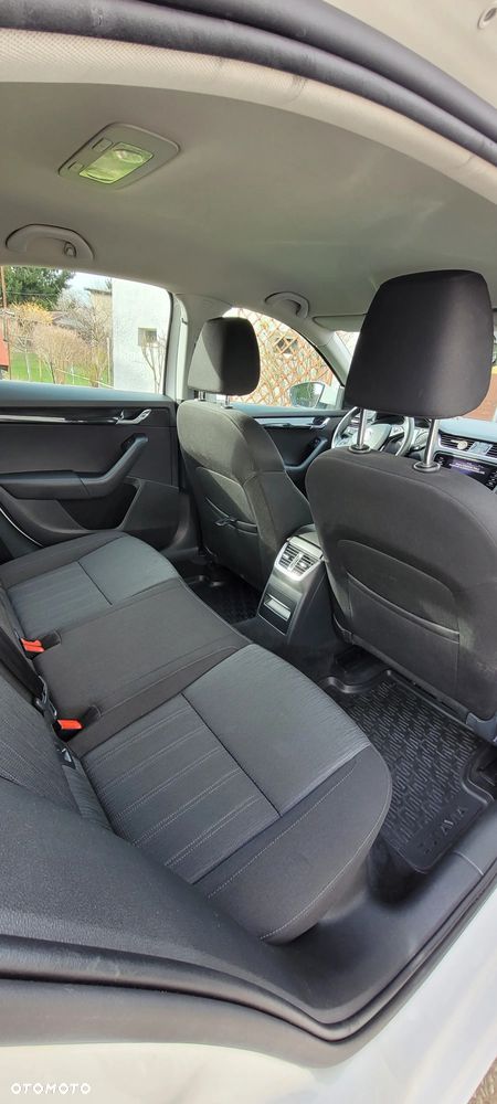 Skoda Octavia 1.8 TSI Ambition - 15