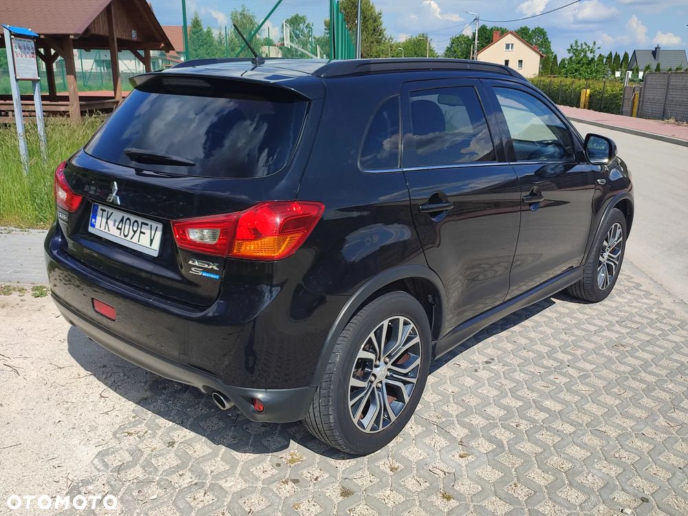 Mitsubishi ASX - 4