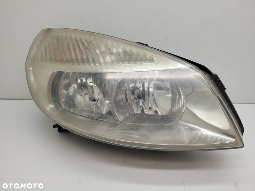 REFLEKTOR LAMPA PRAWA PRZÓD RENAULT SCENIC II 2005 EUROPA - 1