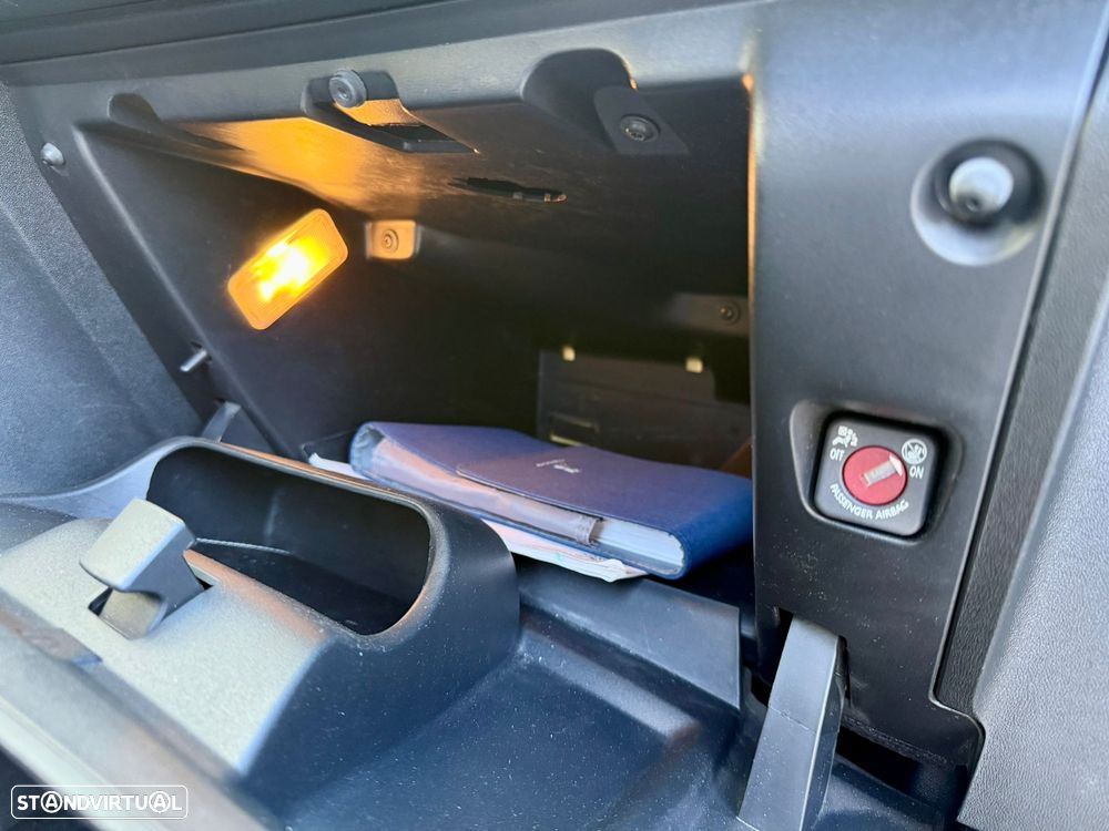 Peugeot 2008 e-HDi FAP 92 STOP & START Style - 6