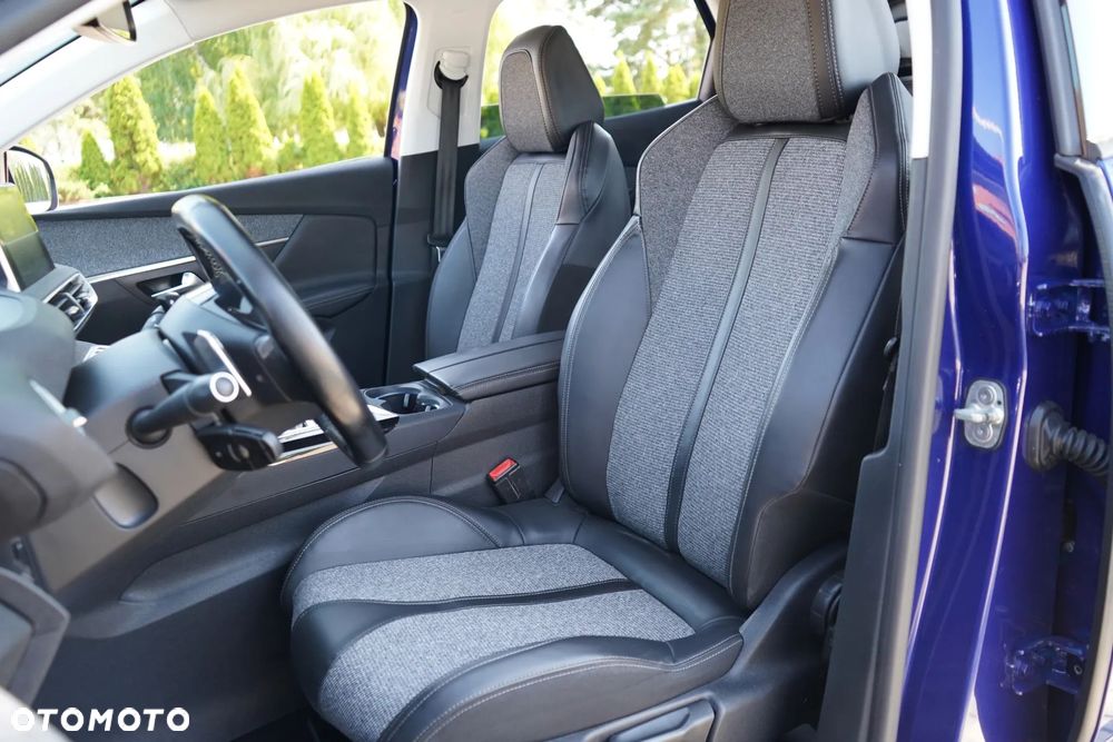 Peugeot 3008 PureTech 130 Stop & Start GPF EAT8 Allure Business-Paket - 19