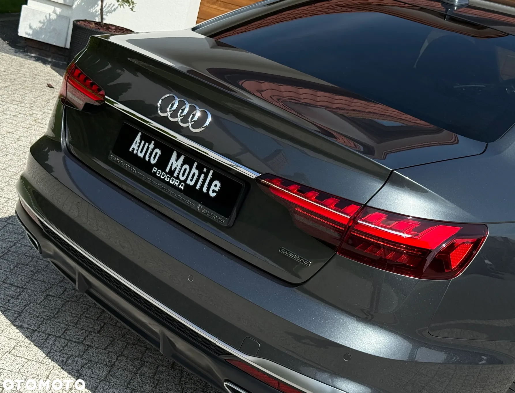 Audi A4 40 TDI quattro S tronic S line - 32