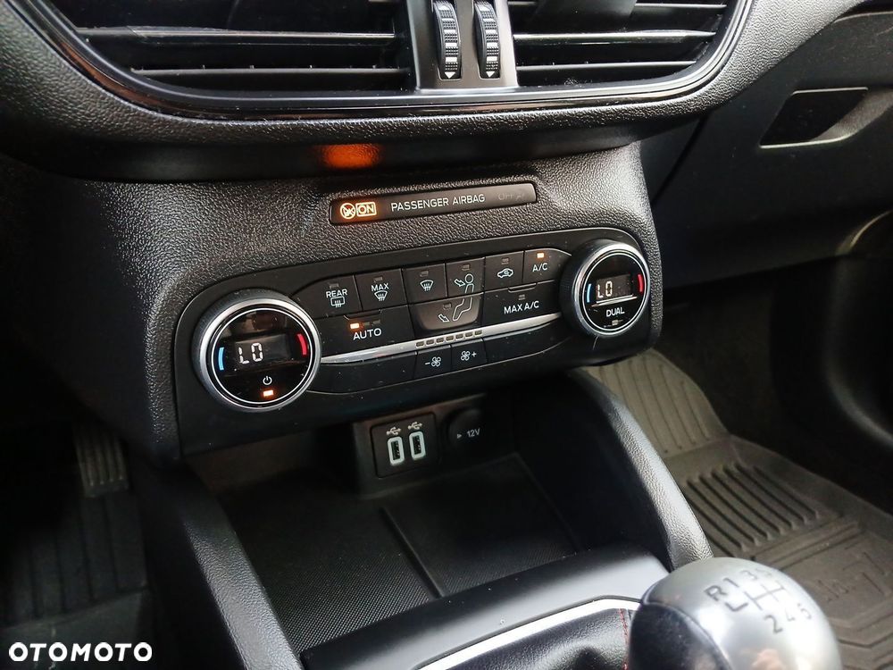 Ford Focus 1.5 EcoBlue ST-Line - 20