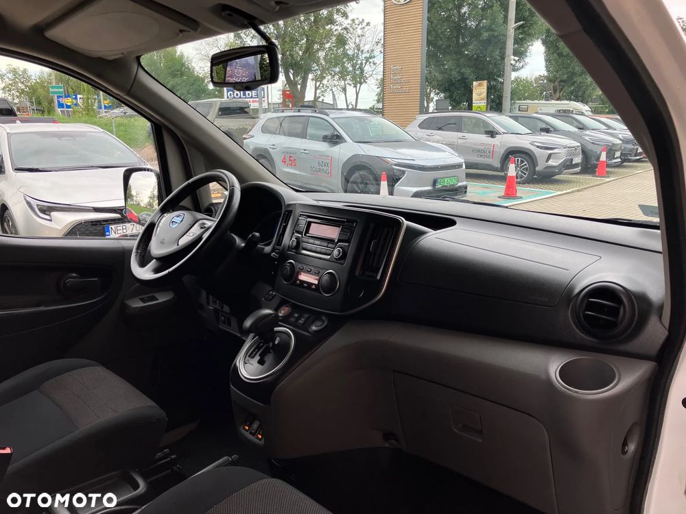 Nissan NV200 XL VOLTIA - 19