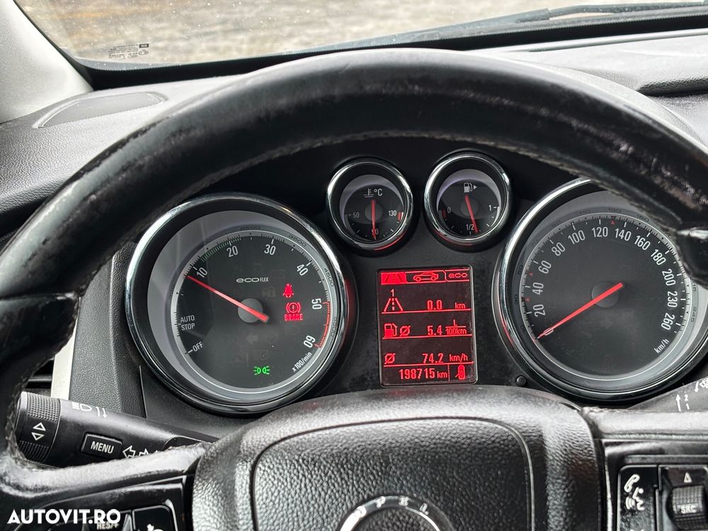 Opel Astra 1.7 CDTI DPF 150 Jahre - 10