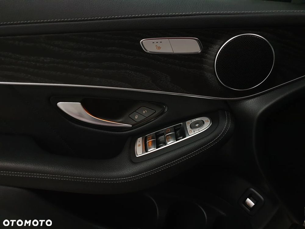 Mercedes-Benz GLC 300 de 4Matic 9G-TRONIC AMG Line Plus - 8