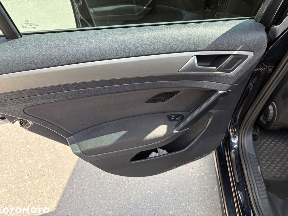 Volkswagen Golf VII 1.6 TDI BMT Comfortline - 21