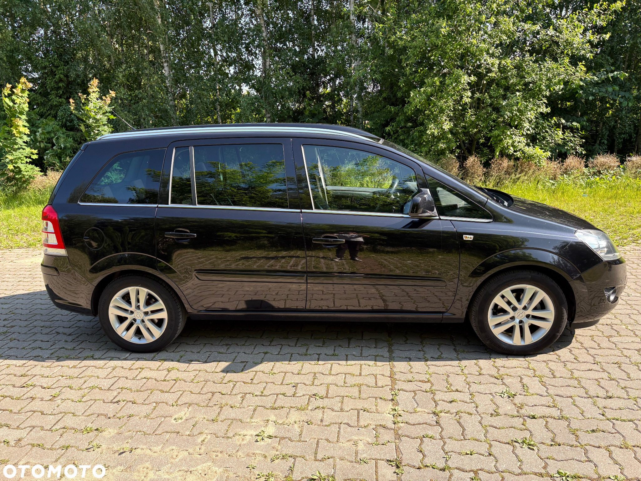 Opel Zafira 1.8 Design Edition - 27