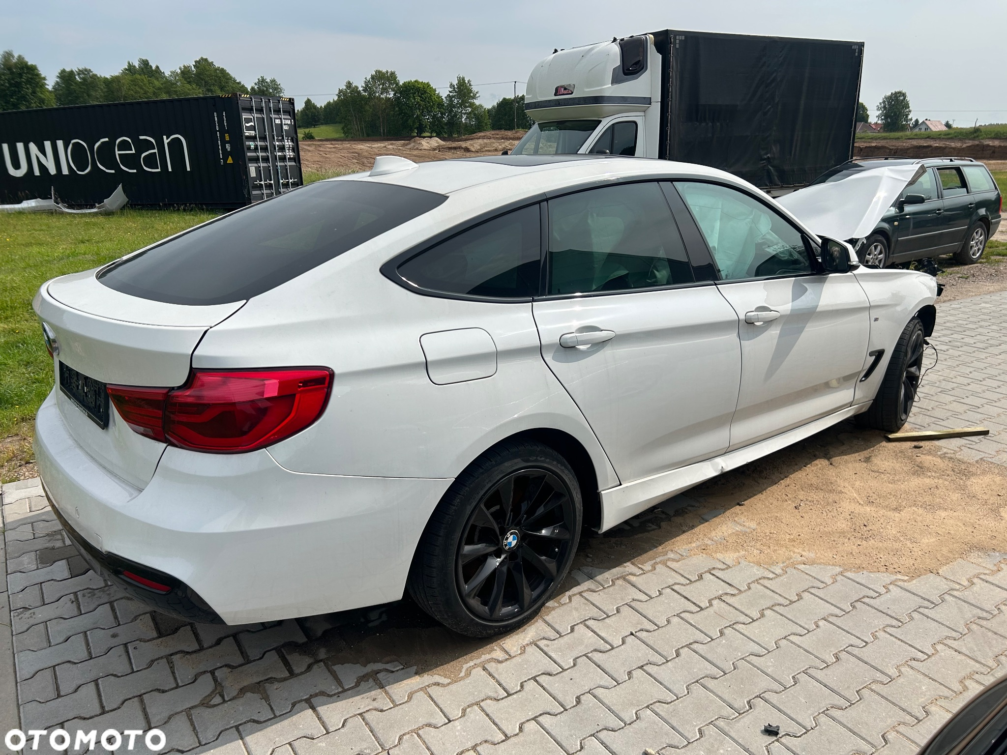 BMW 3GT 330d GT M Sport - 2