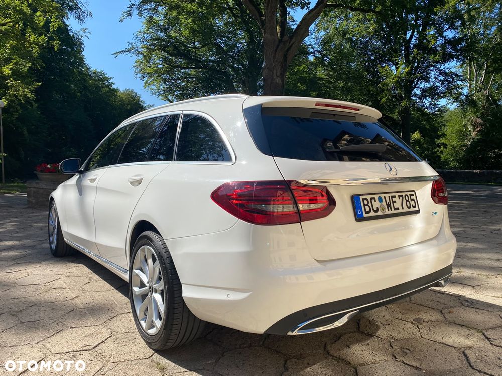 Mercedes-Benz Klasa C 220 d 9G-TRONIC Avantgarde - 17