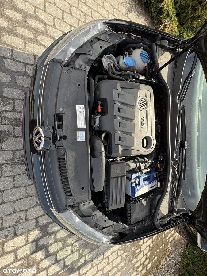 Volkswagen Golf 2.0 TDI DPF Style - 9