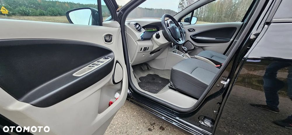 Renault Zoe - 10