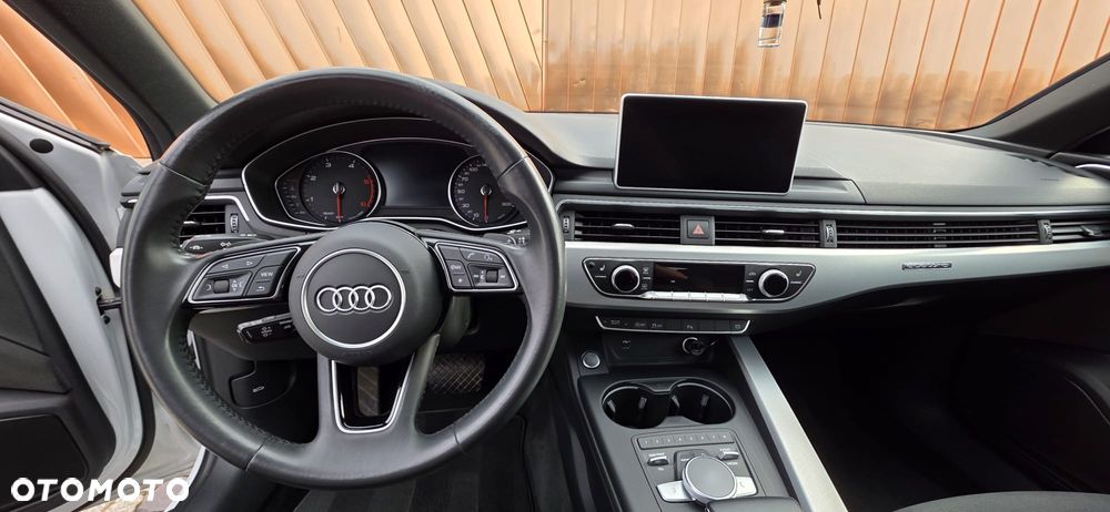 Audi A4 Avant 40 TDI quattro S tronic S line - 28