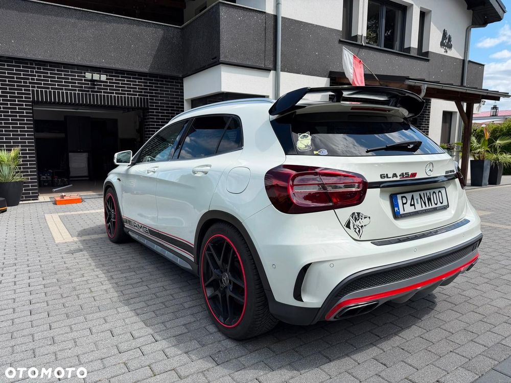 Mercedes-Benz GLA 45 AMG 4-Matic - 2