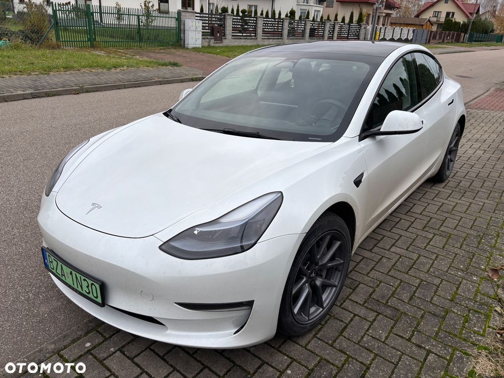 Tesla Model 3 Long Range AWD - 1