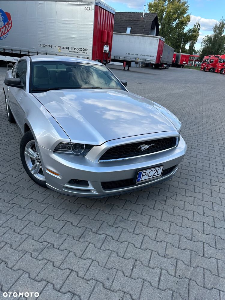 Ford Mustang 3.7 V6 - 5