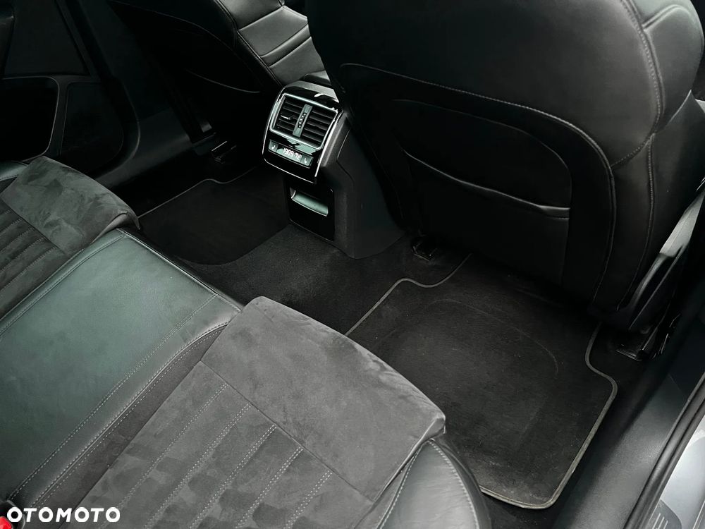 Skoda Superb 1.6 TDI GreenLine - 13