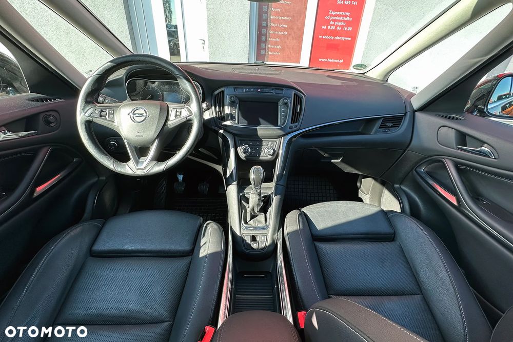 Opel Zafira Tourer 1.4 Turbo Edition - 29