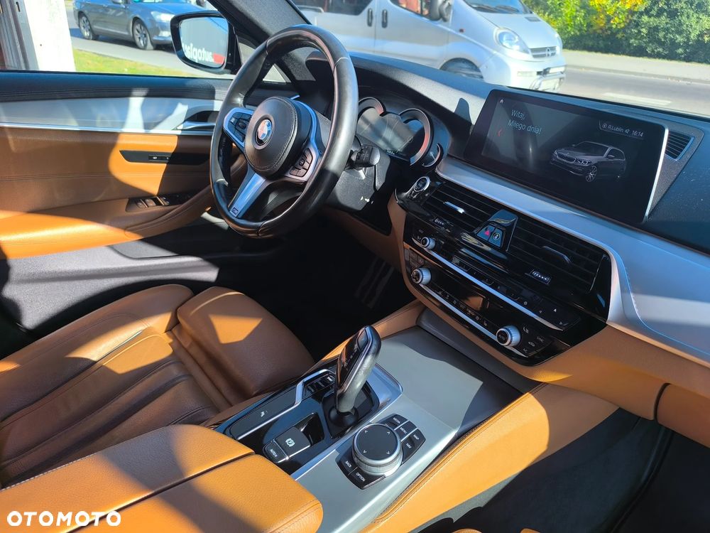 BMW Seria 5 530d M Sport sport - 17