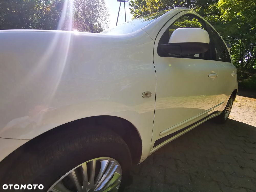 Nissan Micra 1.2 30 Jahre Edition - 16