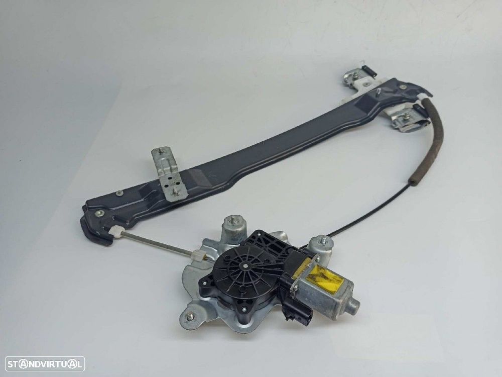 ELEVADOR FRENTE ESQUERDO SSANGYONG XLV CLEVER EDITION 4X2 - 1