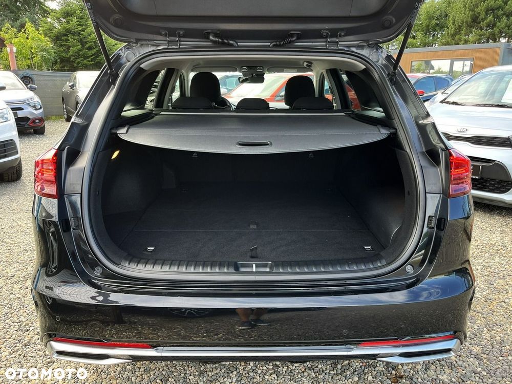 Kia Ceed 1.6 GDI PHEV L DCT - 34