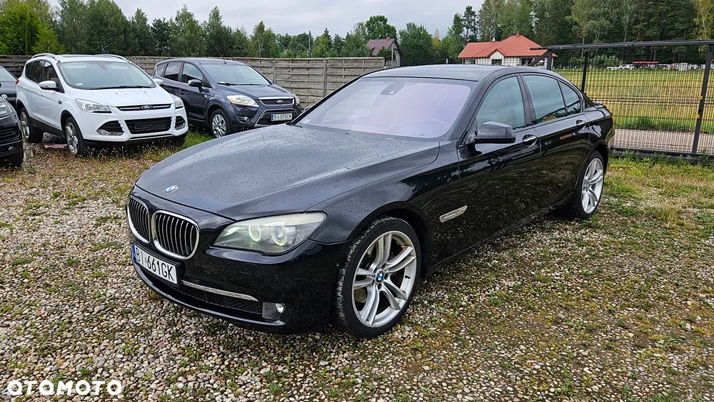BMW Seria 7 740i - 2