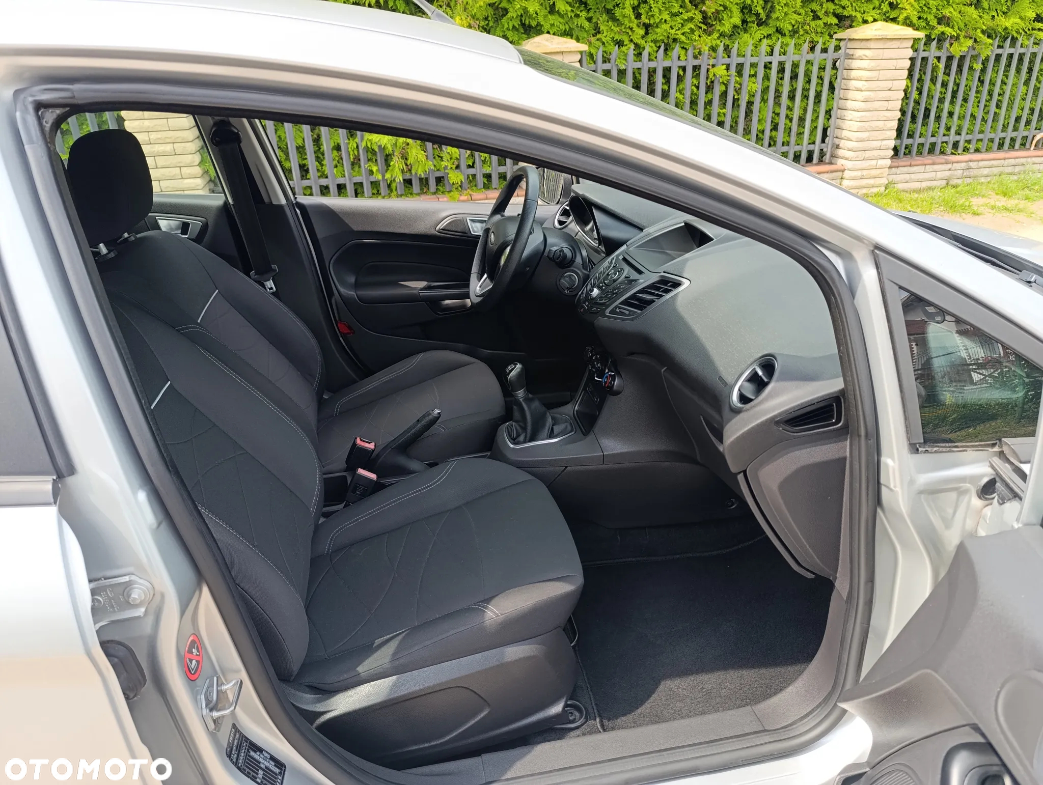 Ford Fiesta 1.6 TDCI Individual - 18