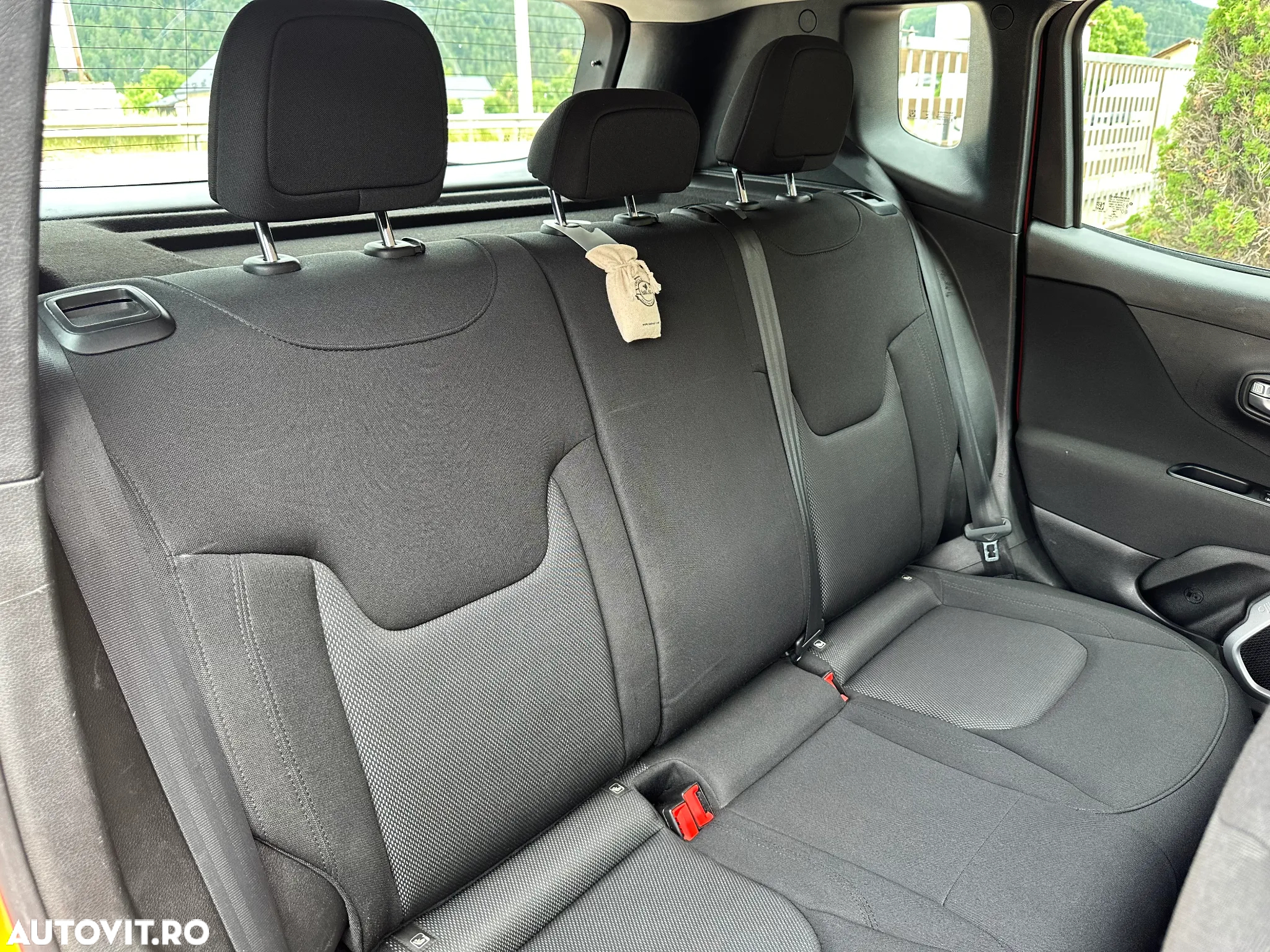 Jeep Renegade 1.3 T-GDI Automatik Longitude - 23