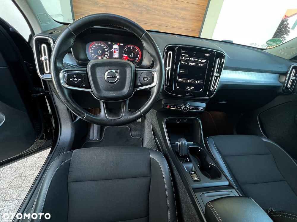 Volvo XC 40 D3 Momentum - 16
