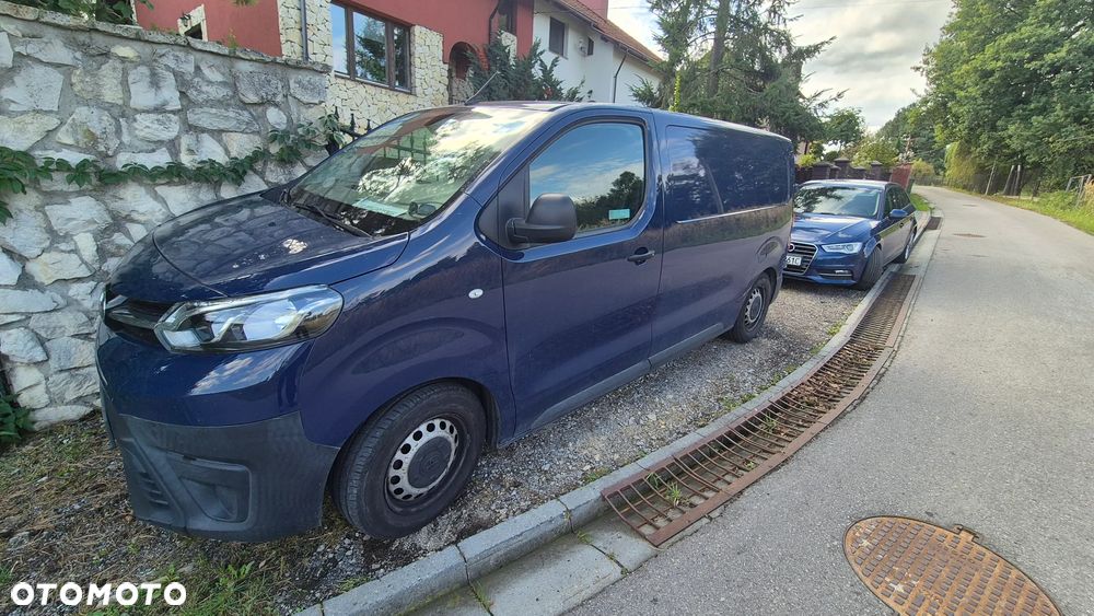 Toyota proace - 3