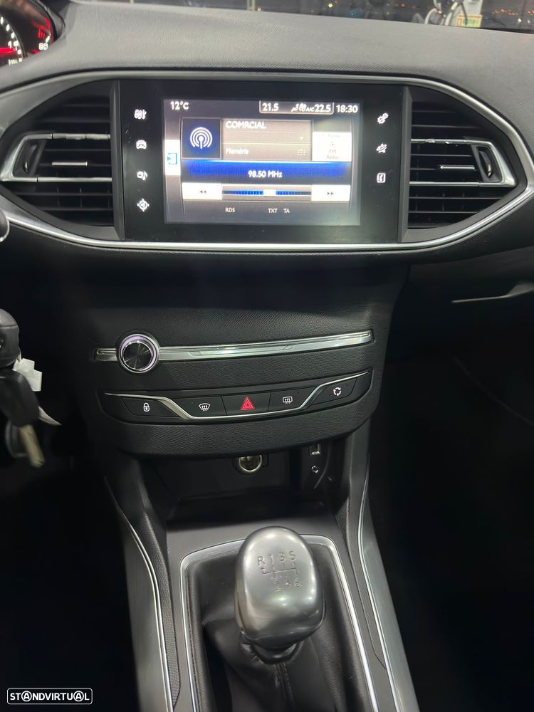 Peugeot 308 BlueHDi FAP 120 Stop & Start Allure - 13