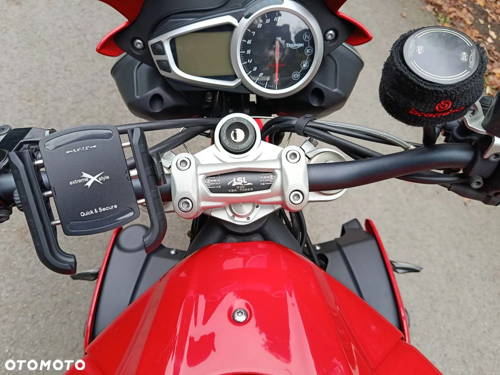 Triumph Speed Triple - 25