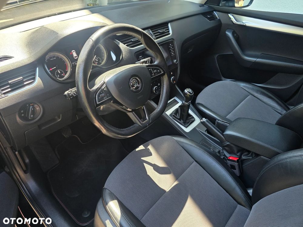 Skoda Octavia 1.6 TDI Sport Edition - 7