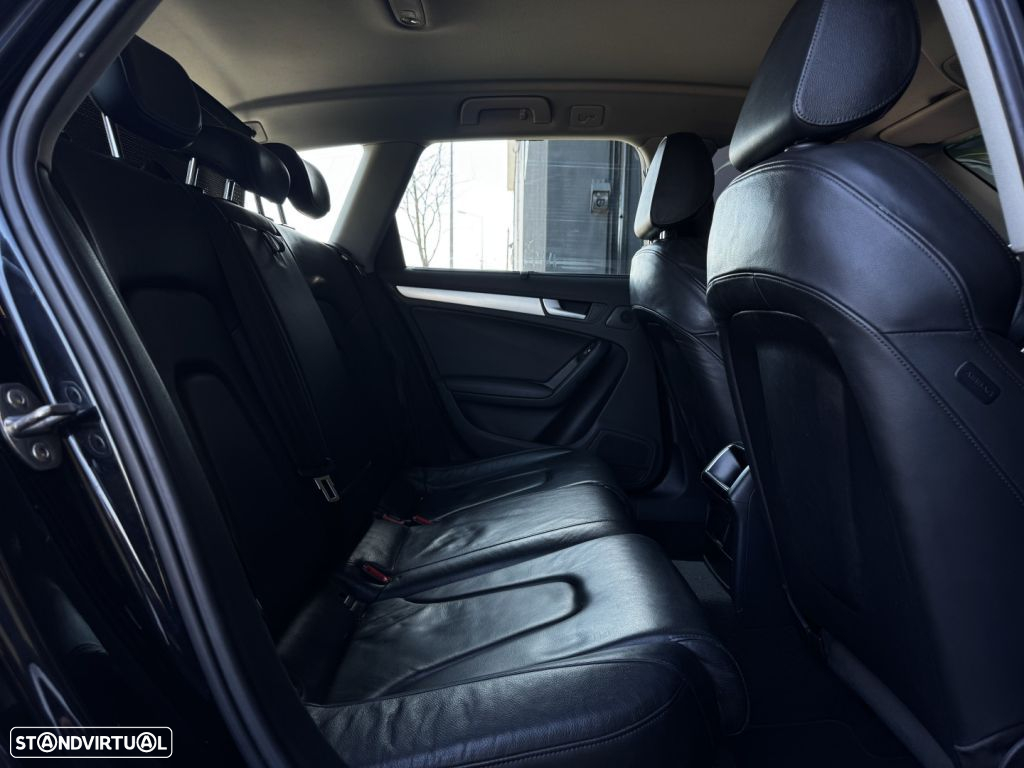 Audi A4 Avant 2.0 TDI Business Line S-line - 29
