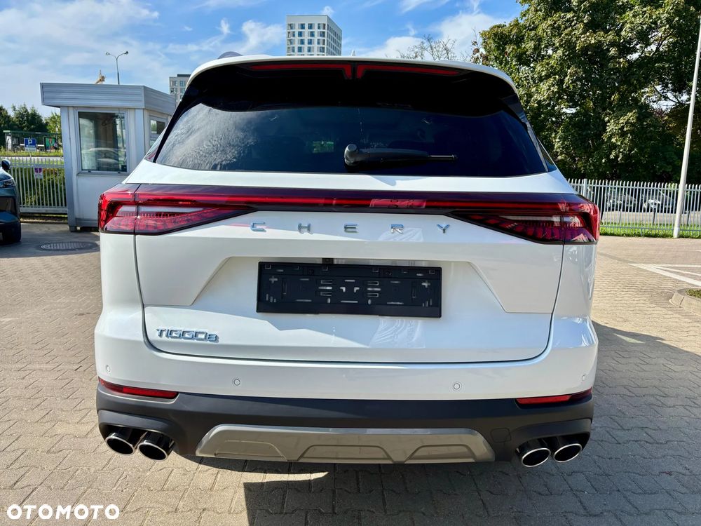 Chery Tiggo 8 1.6 T-GDI Comfort DCT - 6
