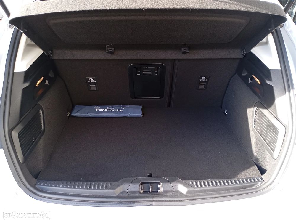 Ford Focus 1.5 TDCi ECOBlue Titanium Aut. - 12