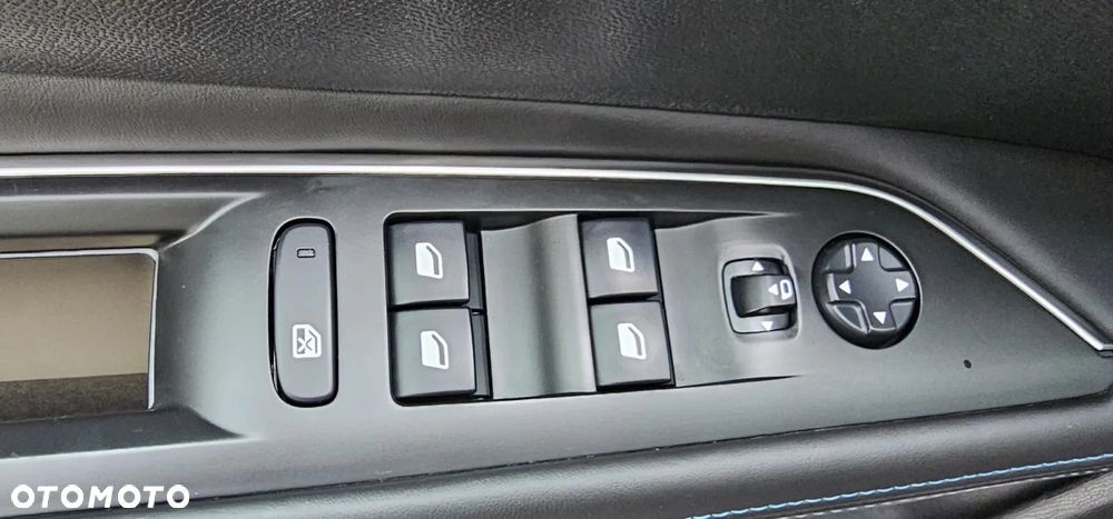 Peugeot 3008 1.6 THP Crossway S&S EAT6 - 11