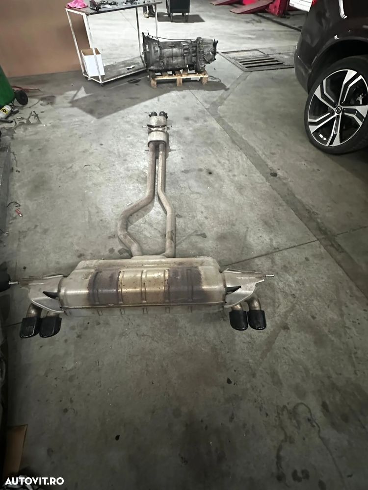 Sistem evacuare OEM Land Rover Defender 2025 V8 4.4 Benzina 2000 km - 1