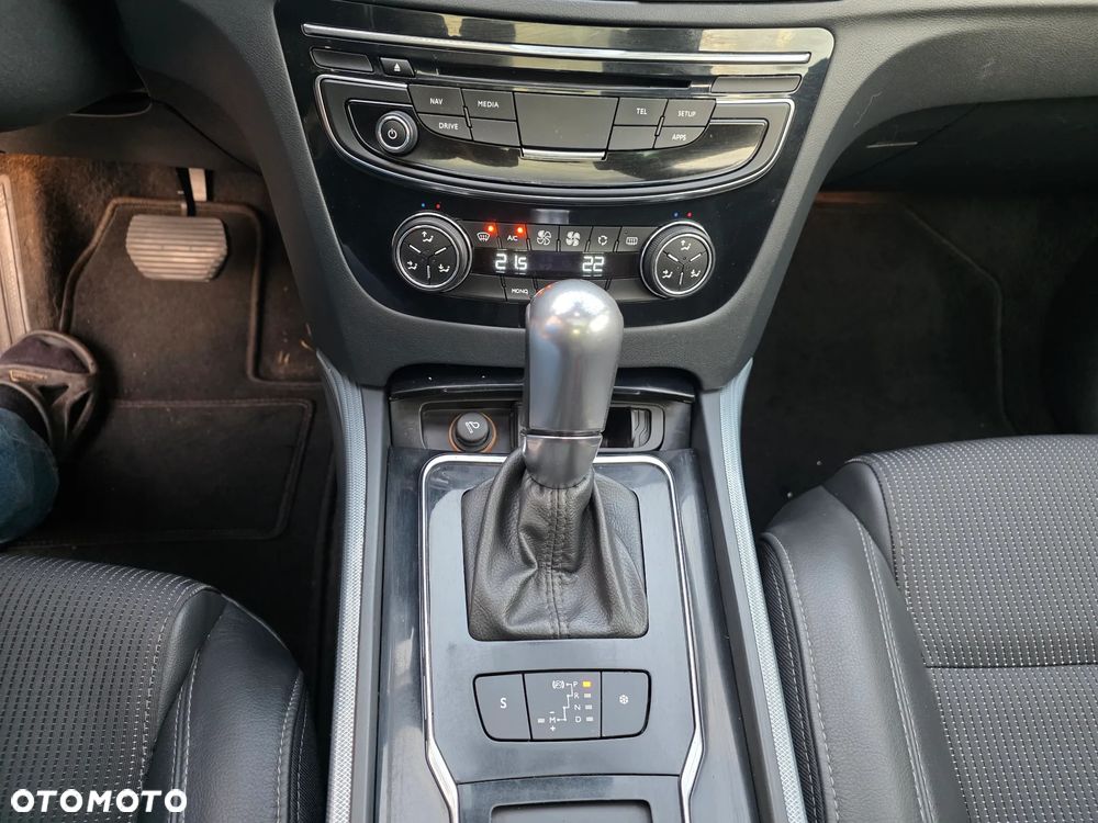 Peugeot 508 2.0 BlueHDi Allure S&S - 25
