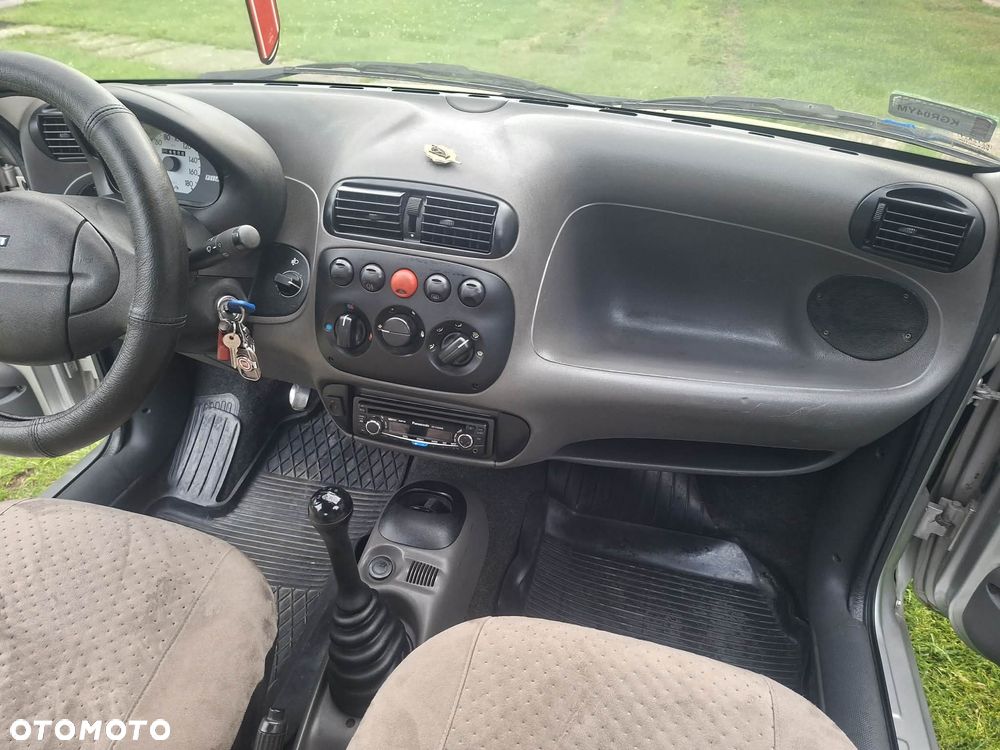 Fiat Seicento Young - 17