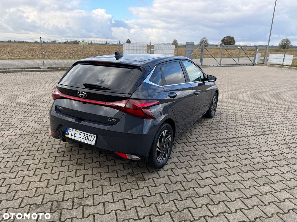 Hyundai i20 - 10