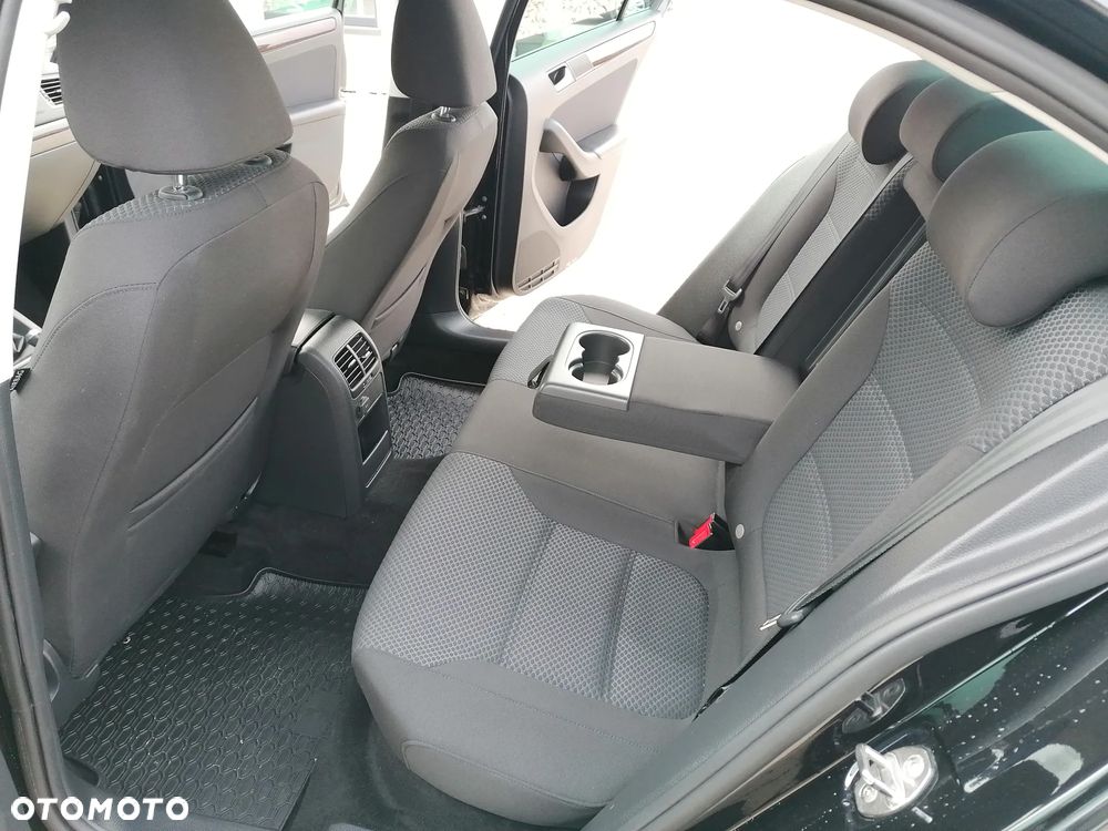 Volkswagen Jetta 1.4 TSI BMT Comfortline - 25