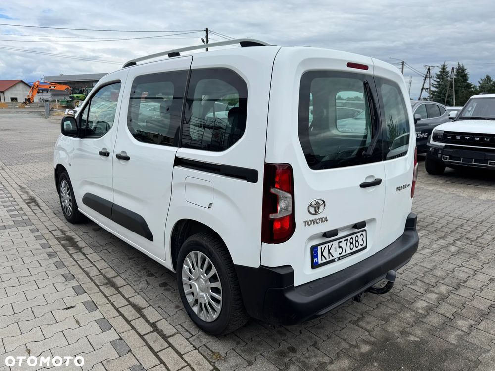 Toyota Proace City Verso 1.5 D-4D Family - 4